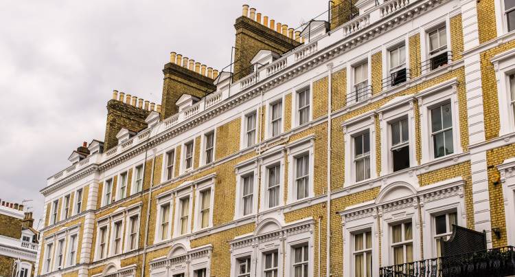 House Prices Jump to Record High, But Slowdown Likely